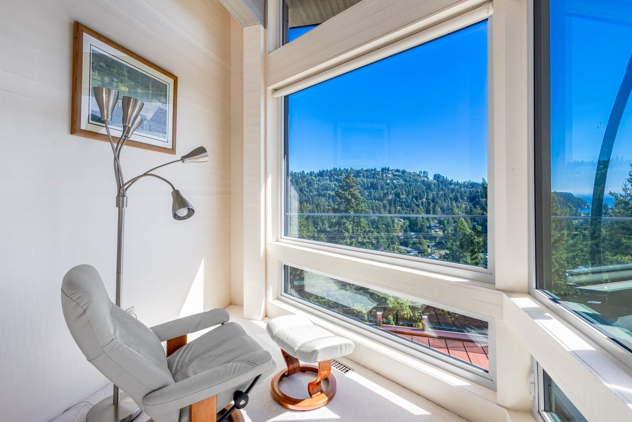 5840 Falcon Road - Photo 2 of 37