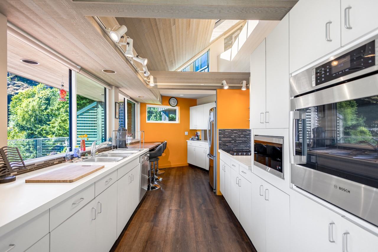 5840 Falcon Road - Photo 8