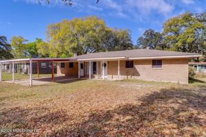 featured image of 911 Brown St