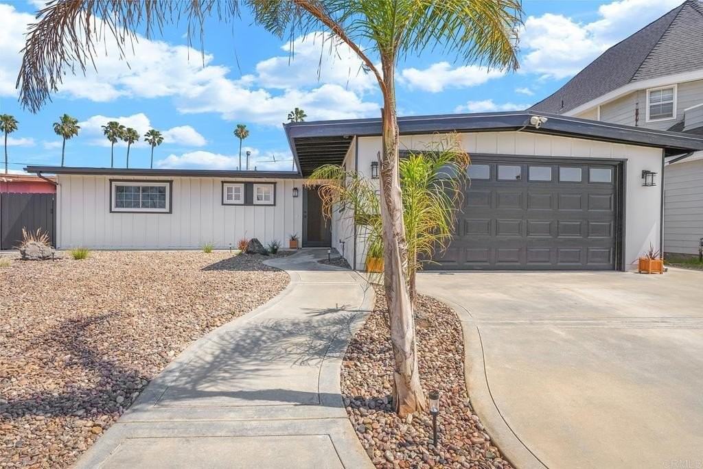 1351 Louden Ln - Photo 2 of 26