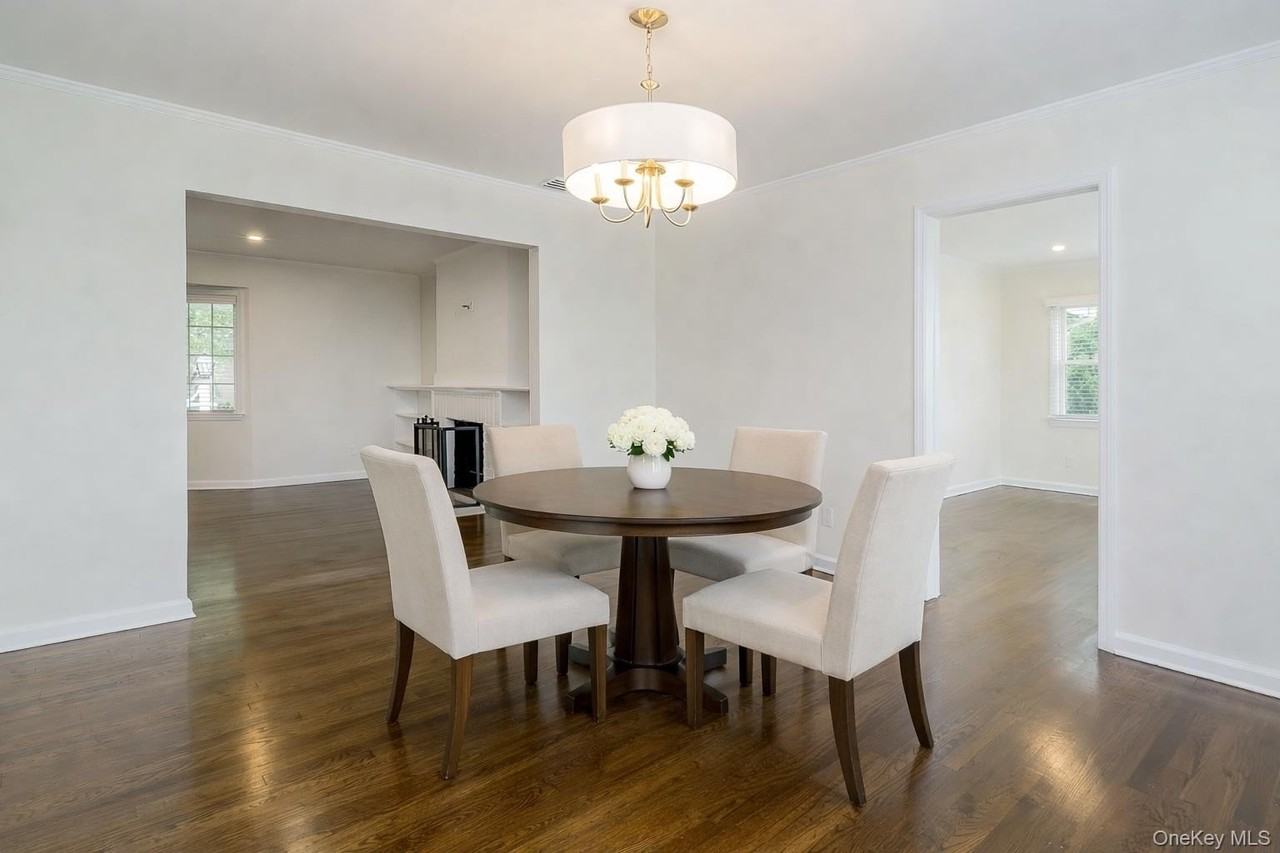 14 Saint Pauls Pl - Photo 6 of 24