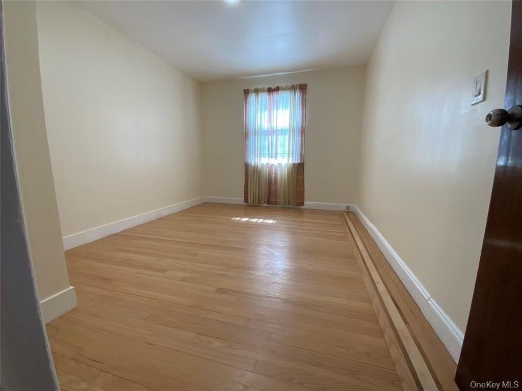 1086 Tulip Ave #1 - Photo 3 of 6