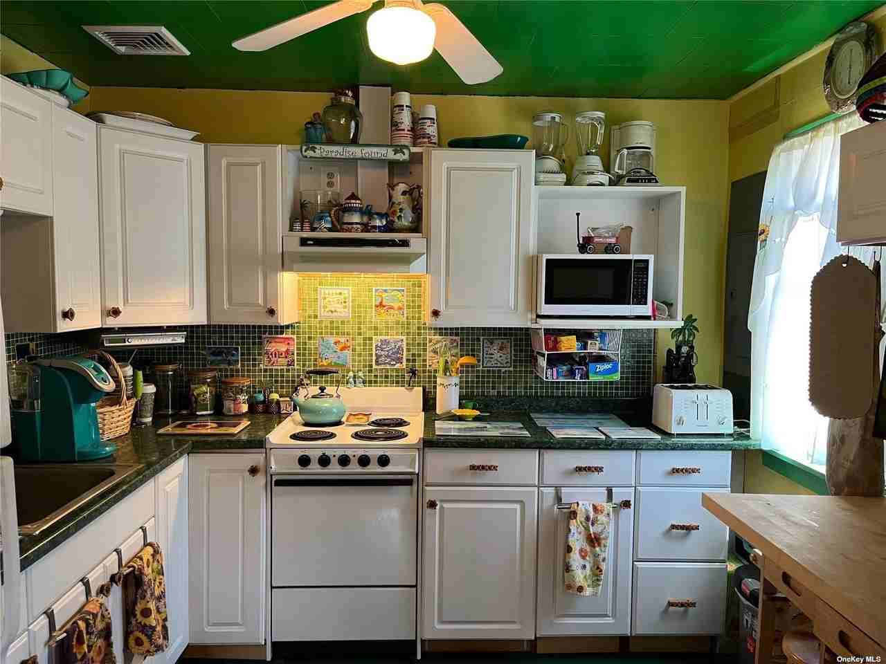 4 Surfview Walk - Photo 2 of 15