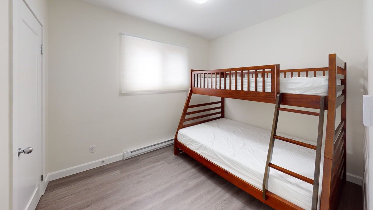 98 - 98 Hastings94 #94 - Photo 3 of 4