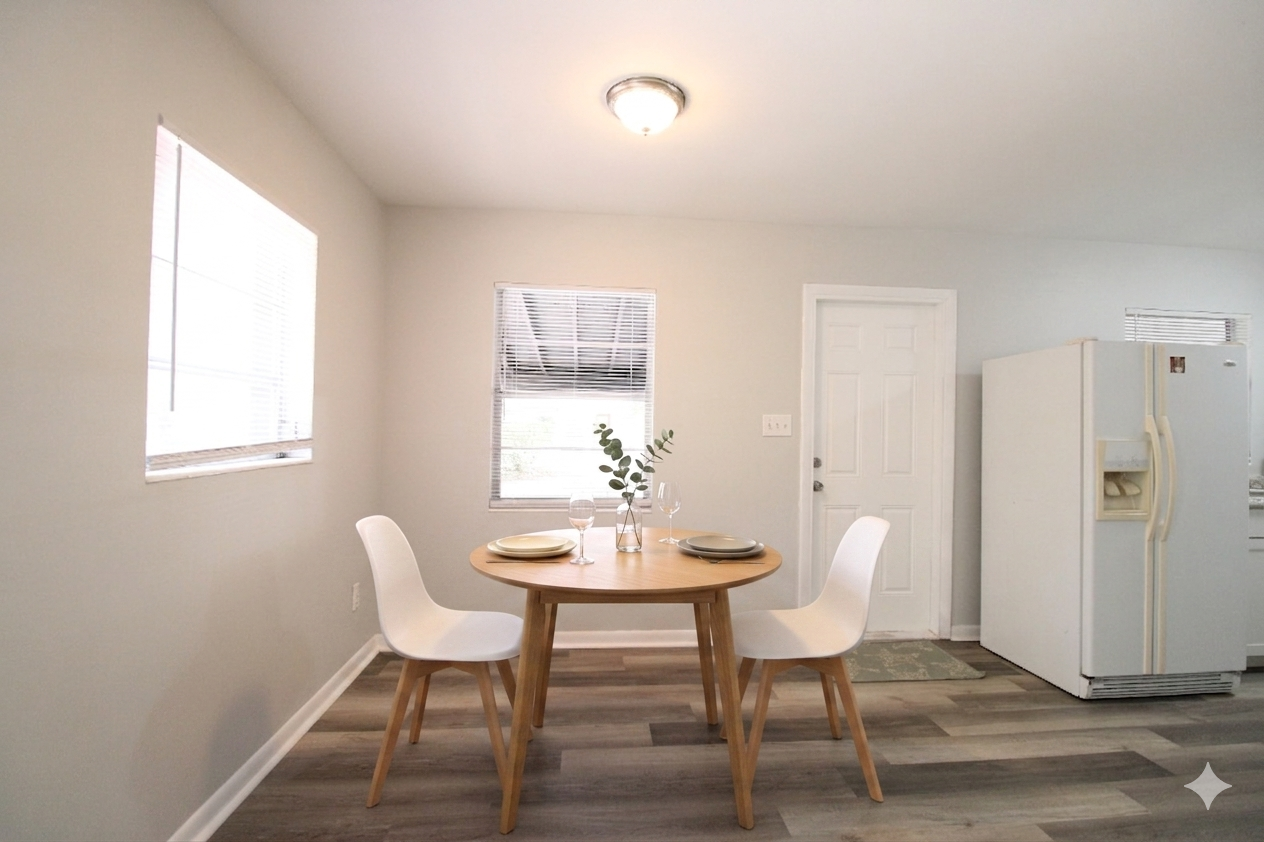 3826 Nw 14th Pl #1 - Photo 4 of 11