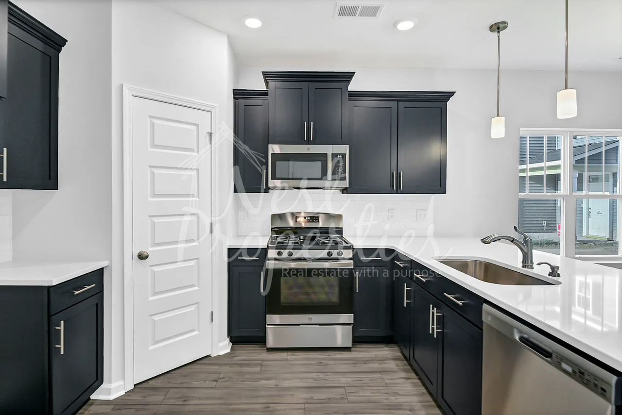 432 Sandfarm Trl #1 - Photo 4 of 14