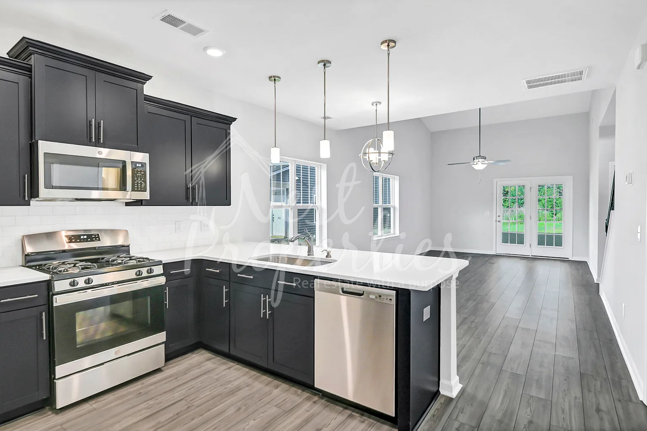 432 Sandfarm Trl #1 - Photo 5 of 14