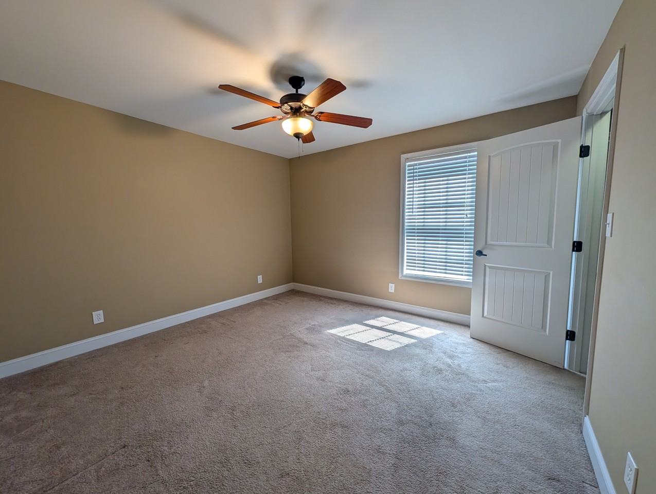 102 Capstone Dr #306 - Photo 6 of 10