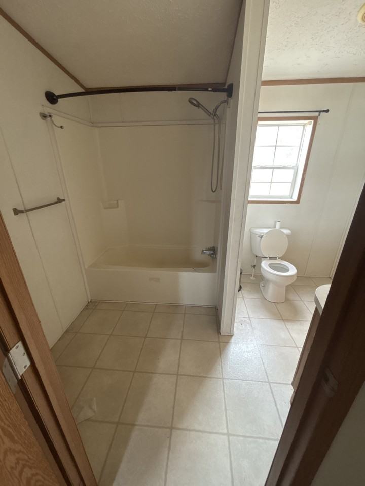 10 BLEAR DR #10 - Photo 2 of 3