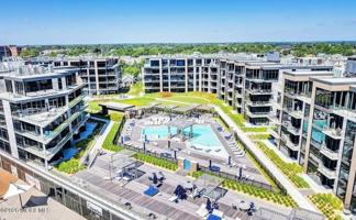 featured image of 30 Melrose Ter #219