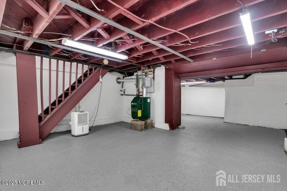 13 Smiths Ln - Photo 6 of 21