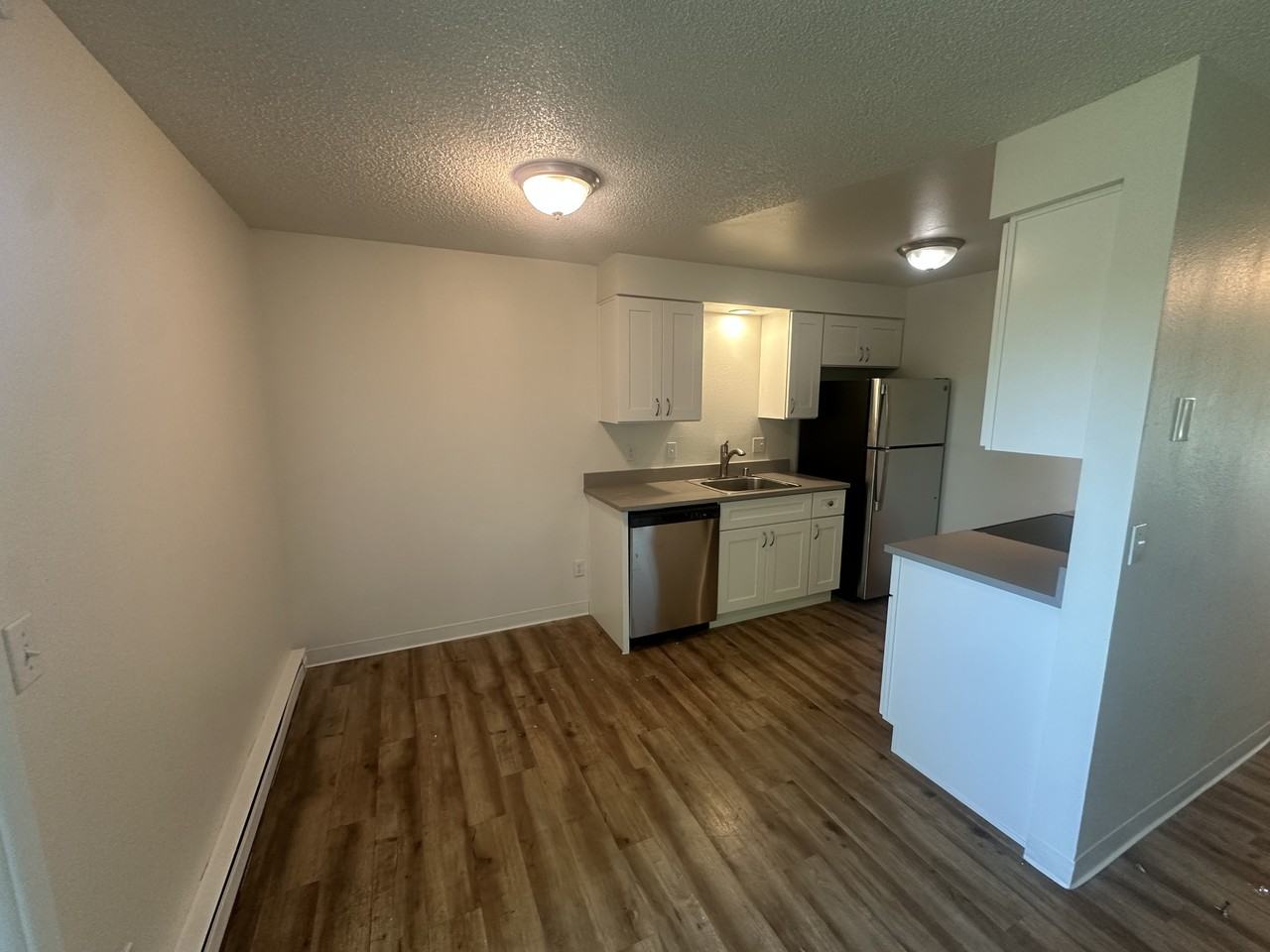 226 East 7th AvenueApt 3 #3 - Photo 3 of 12