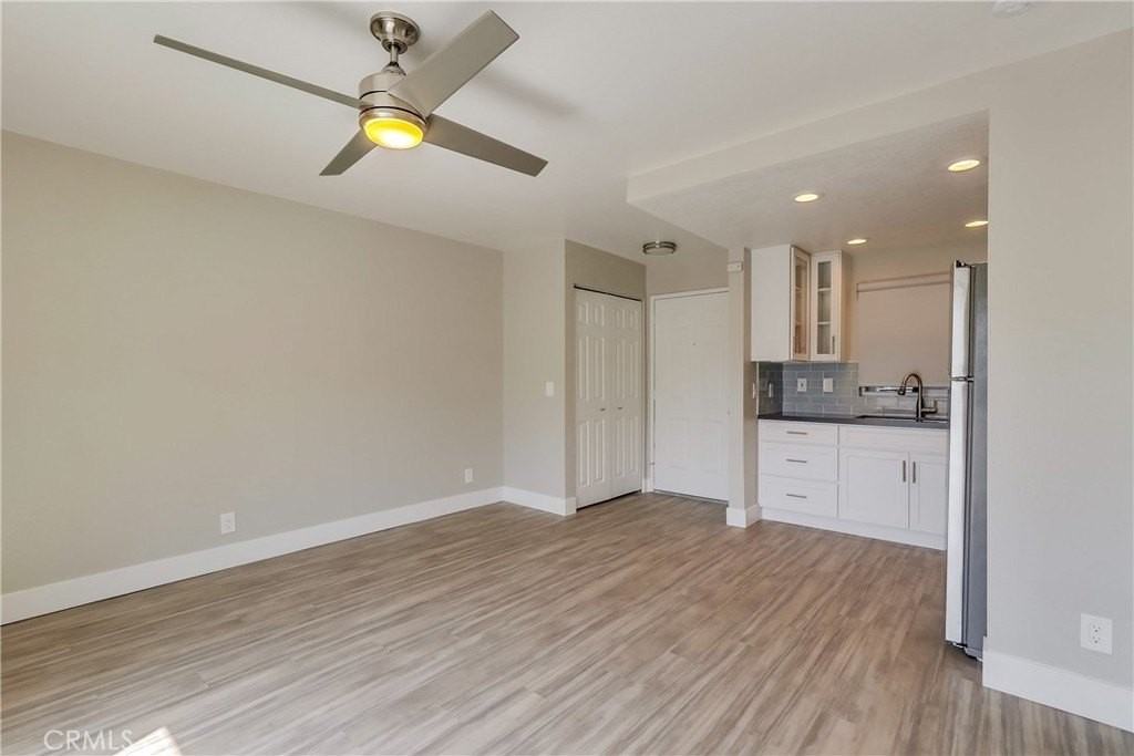 312 Broadway St #2 - Photo 6 of 24