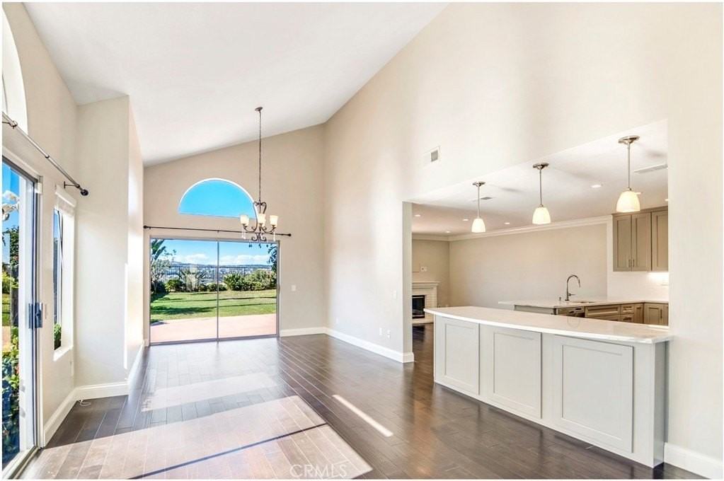 28371 Via Alfonse - Photo 3 of 24