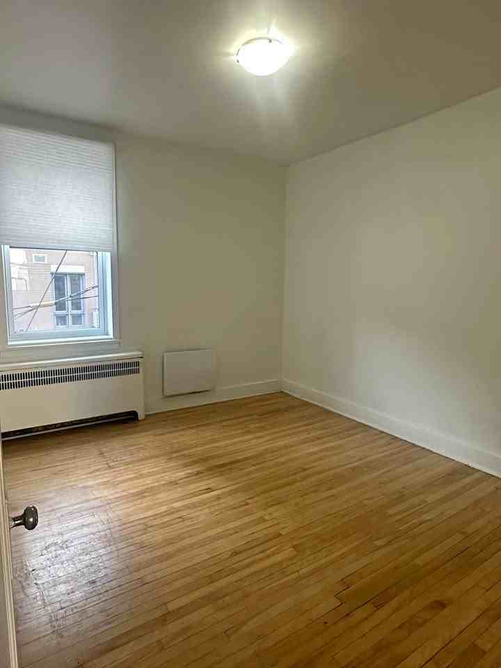 698 Rue Saint-Gabriel #30 - Photo 5 of 10
