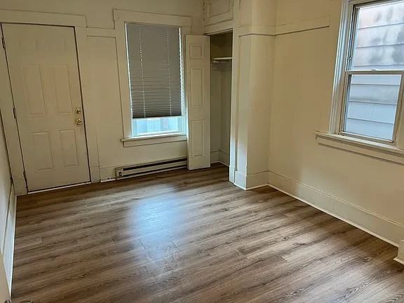 617 Glenwood Glenwood  C #C - Photo 4 of 9