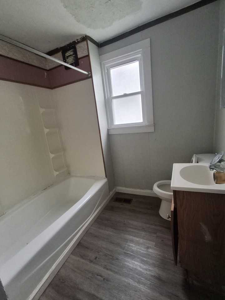 1531 Johnson Ave #1 - Photo 6 of 9