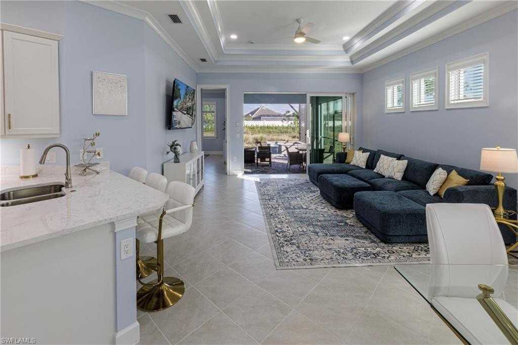 8912 Calypso Ct - Photo 3 of 45