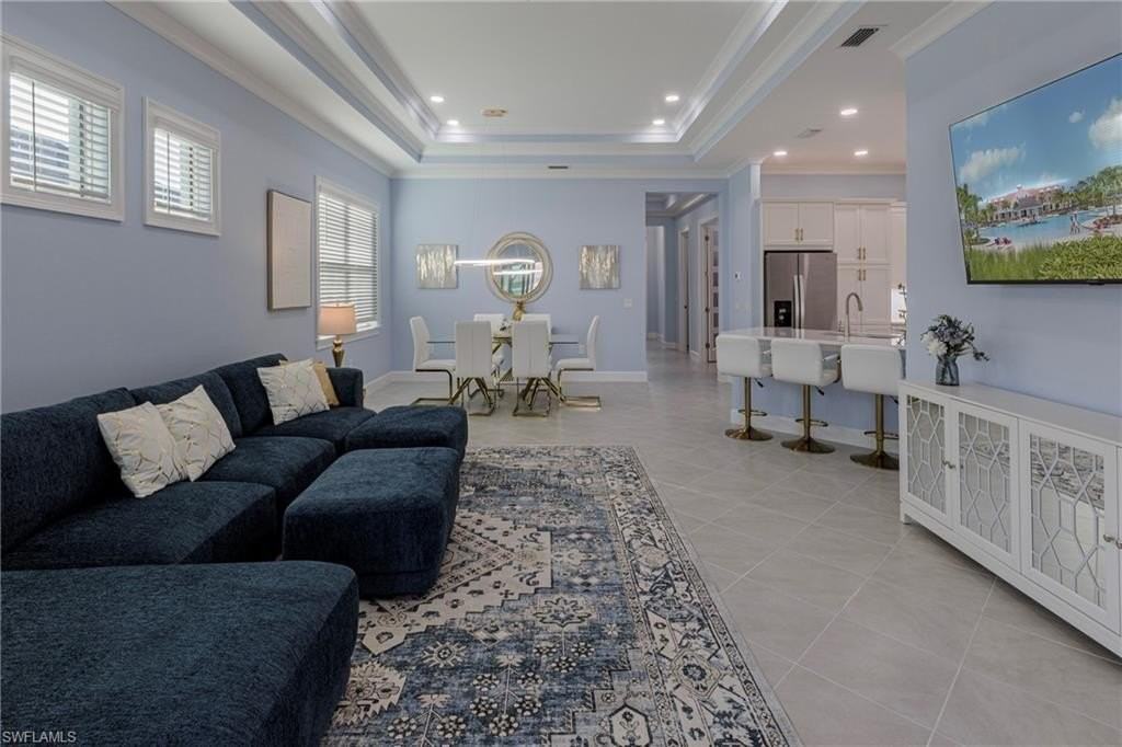 8912 Calypso Ct - Photo 7 of 45