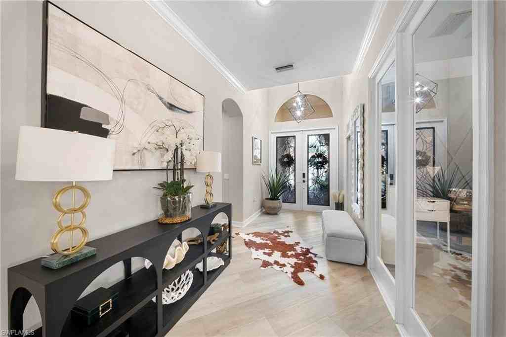 14321 Manchester Dr - Photo 4 of 50