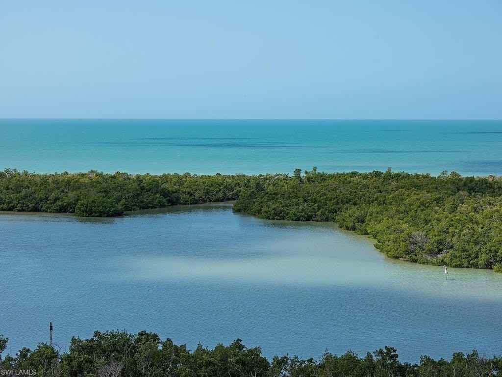 5550 Heron Point Dr #1403 - Photo 4 of 21