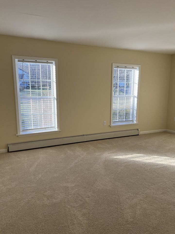 9 Apple Blossom Ln #1 - Photo 2 of 16