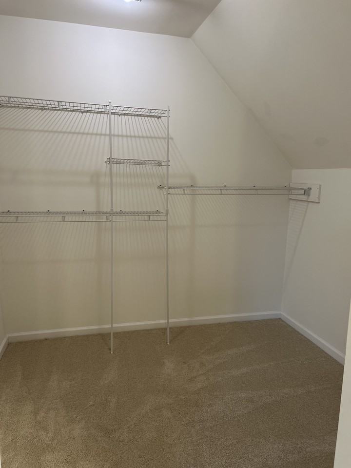 9 Apple Blossom Ln #1 - Photo 6 of 16