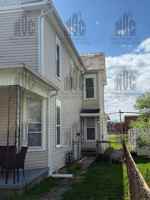 featured image of 160 160 1/2 Lake St. - 160 1/2