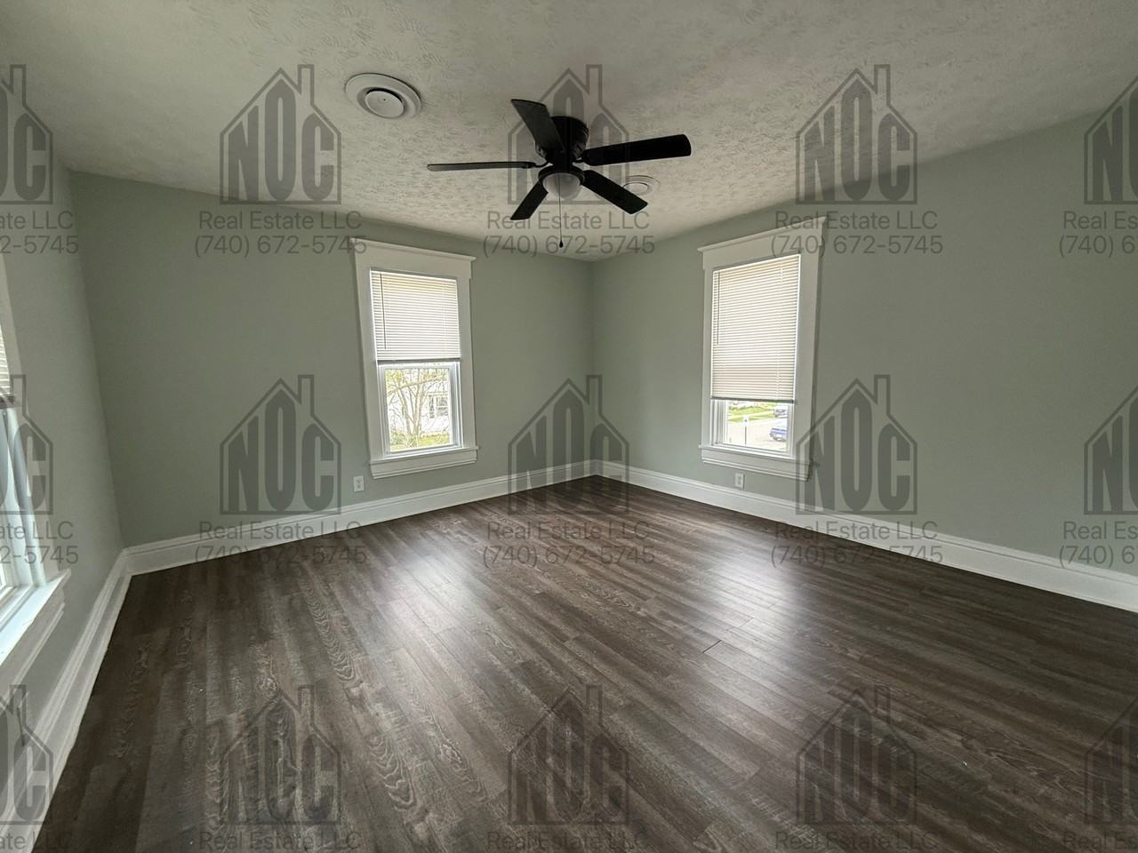 160 160 1/2 Lake St. - 160 1/2 #160-1-2 - Photo 4 of 13