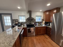 featured image of 413 S Aurora St #1