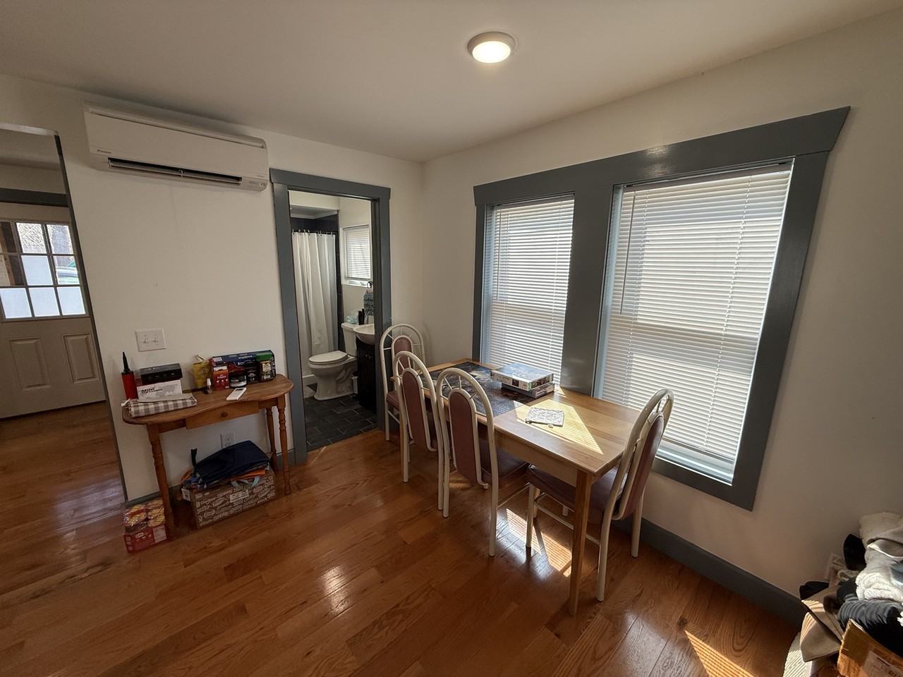 413 S Aurora St #1 - Photo 7 of 11