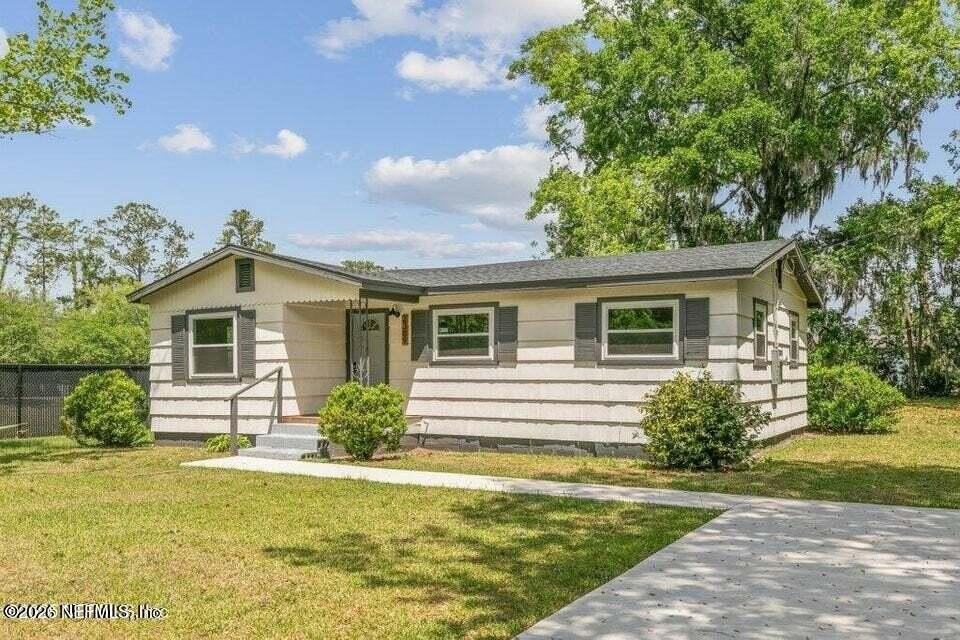 2389 Hilly Rd