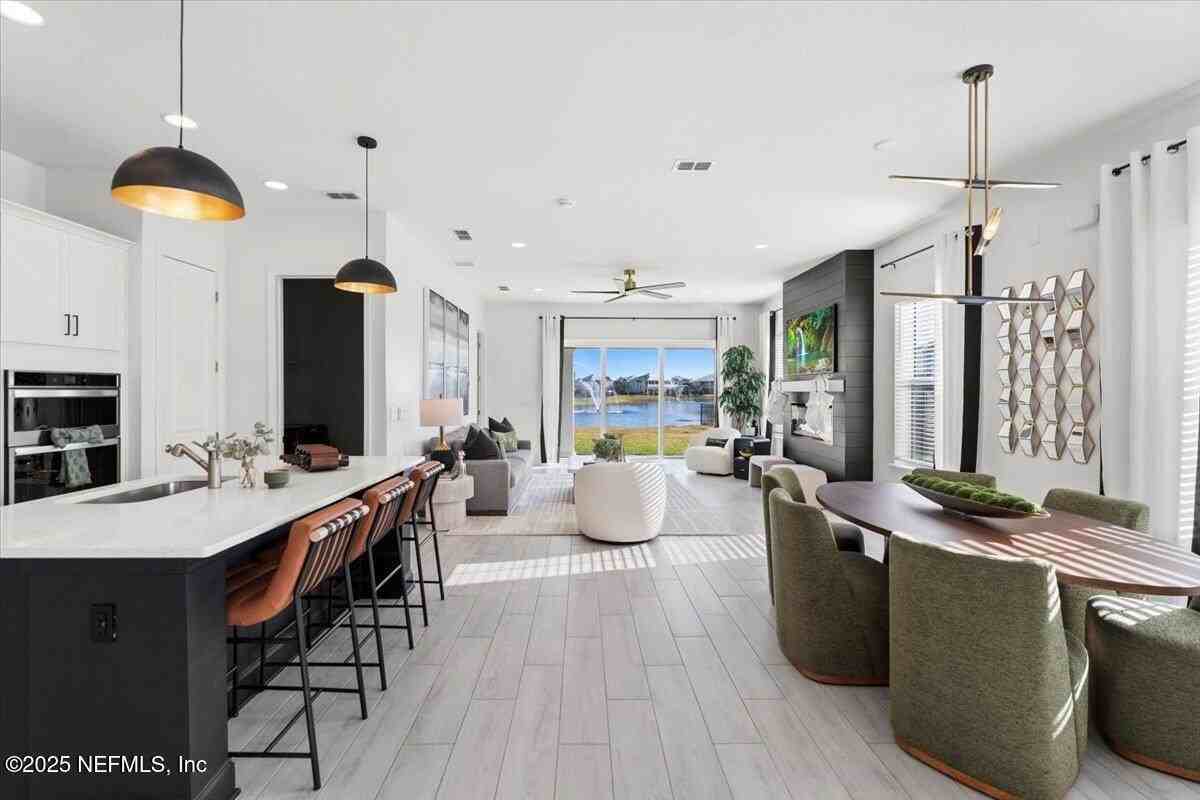 492 Rum Runner Way - Photo 3 of 50