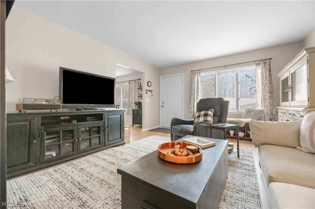 12445 Cleveland Ave Nw - Photo 6 of 50