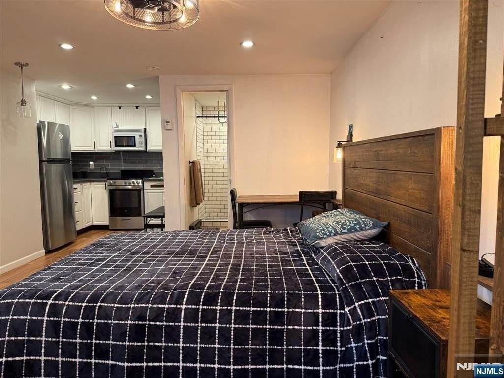 42 Willow Wood Sq - Photo 6 of 32