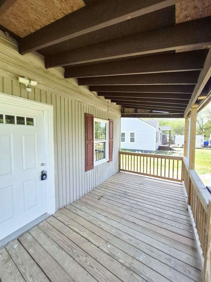 2917 Creighton Rd #1 - Photo 3 of 28