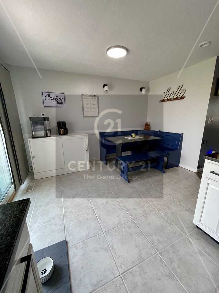 5051 Bluffview Dr #1 - Photo 5 of 34