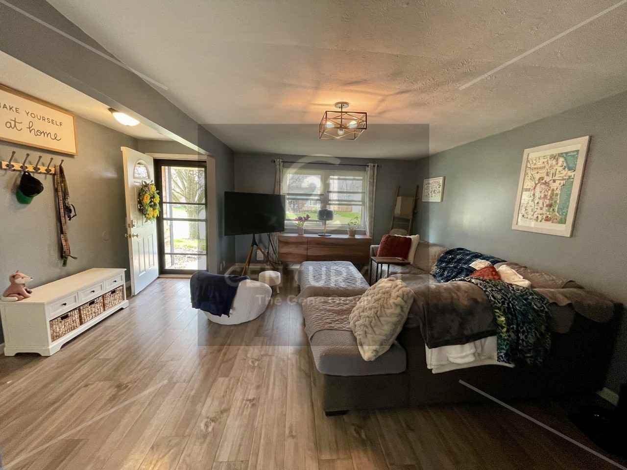 5051 Bluffview Dr #1 - Photo 6 of 34