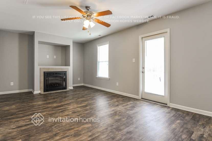 312 Whitehall Ct - Photo 2 of 21