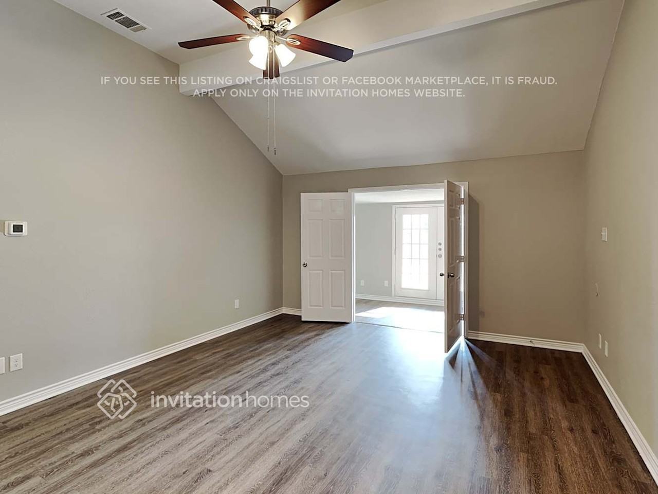 1038 Fairview Ct - Photo 3 of 19