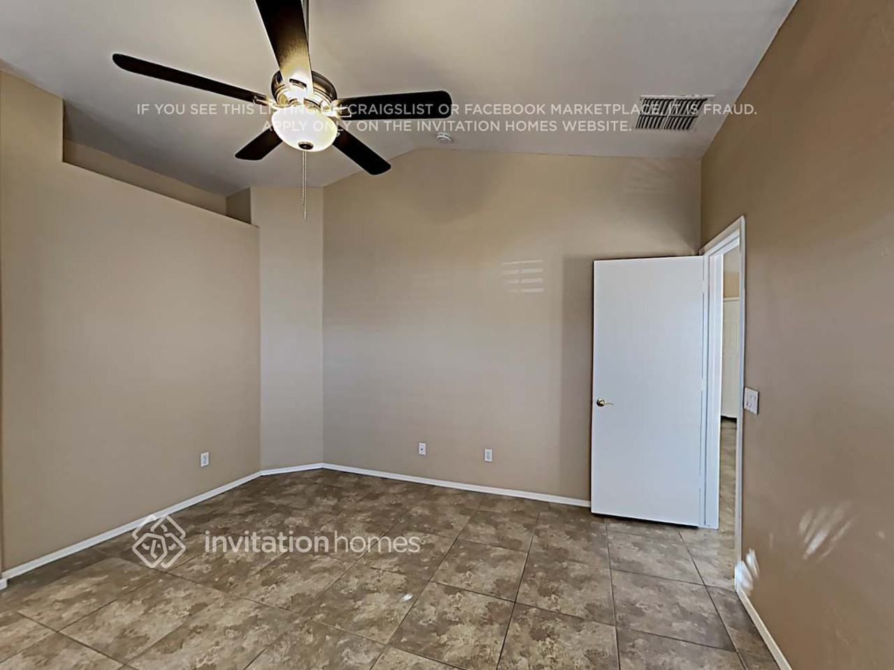 163 N Saffron Cir - Photo 7 of 18