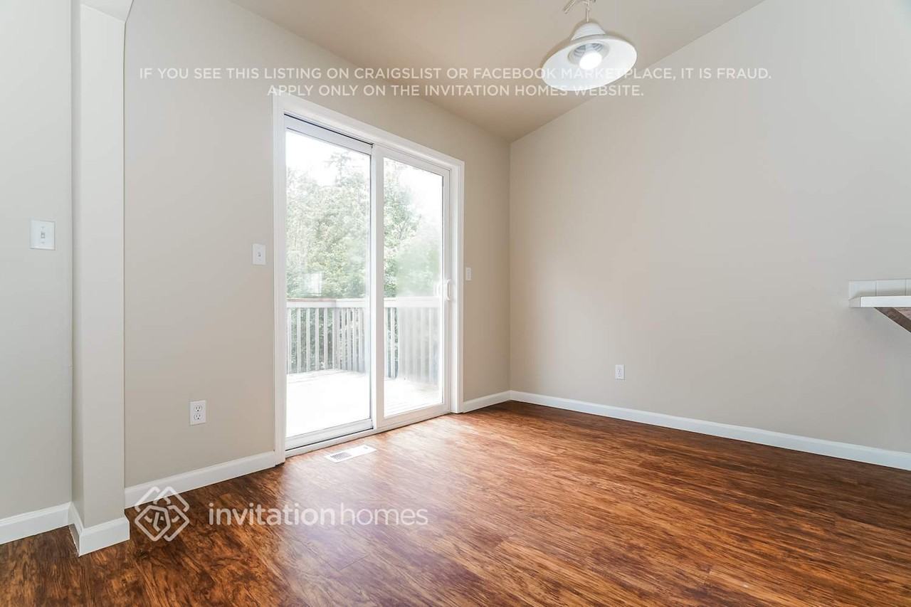 3710 232nd Street Ct E - Photo 6 of 18