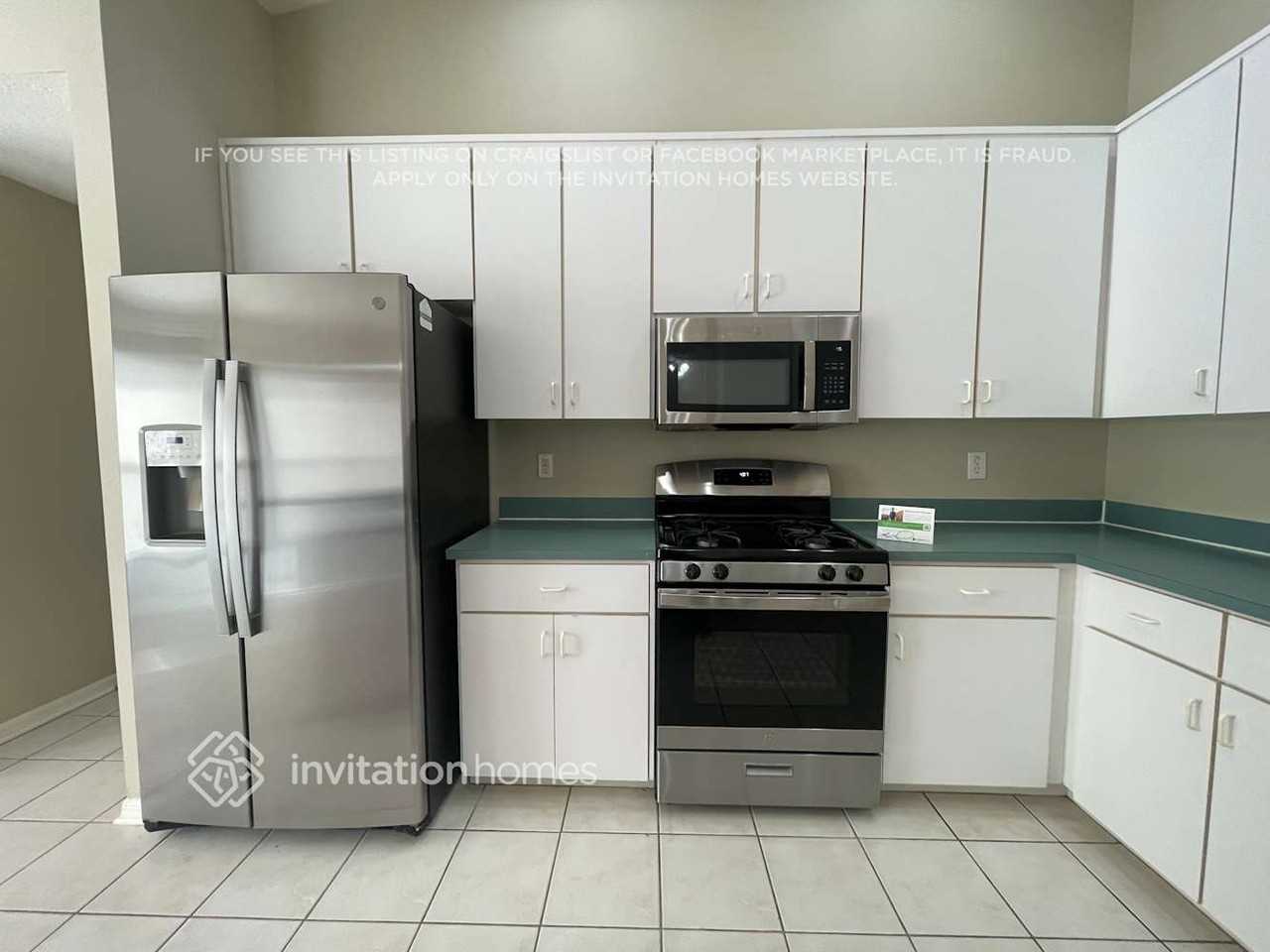 12417 Windmill Cove Dr - Photo 4 of 19