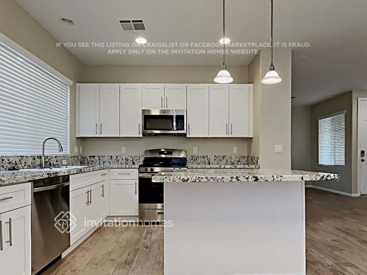 7361 Arlington Garden St - Photo 7 of 20