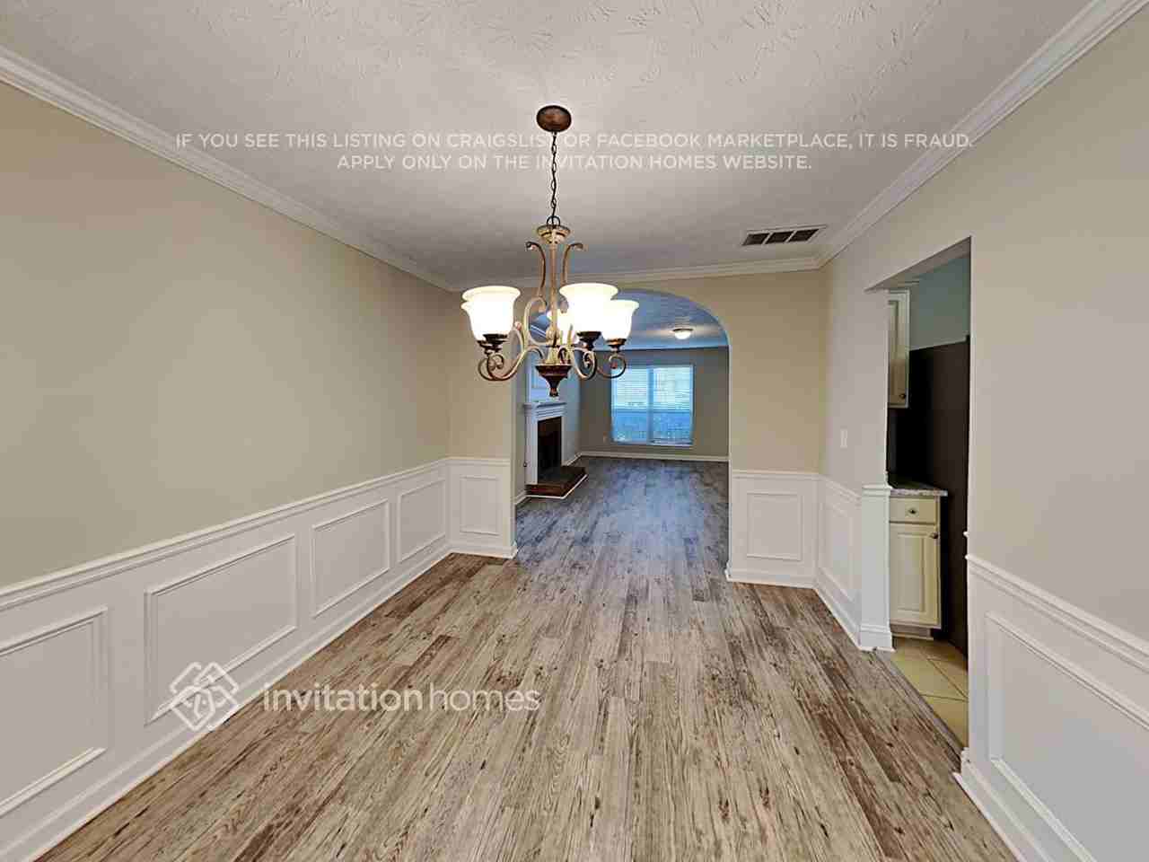 5755 Woodstone Dr - Photo 5 of 16