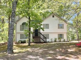 featured image of 585 Elvina Ct