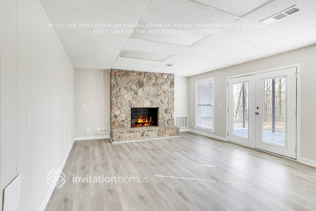 3800 Sherbrook Ct - Photo 6 of 23