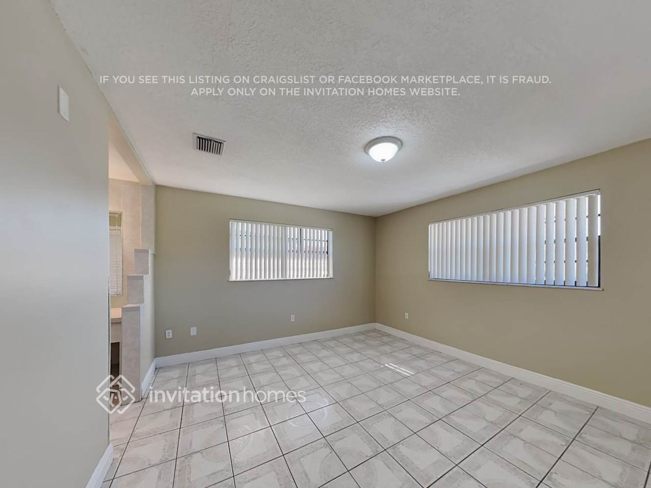 6435 Sw 32nd St - Photo 7 of 19