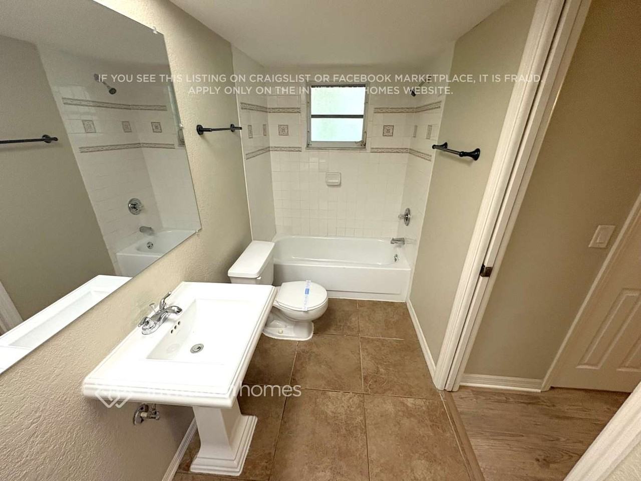 1358 Preston St - Photo 7 of 10