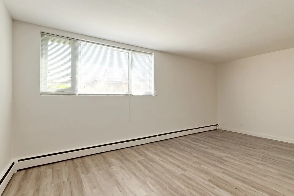 Dorchester Apartments - Photo 2 of 24